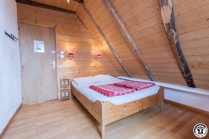 31G400647-6f9ddd08a19846ef815c376011b1eb07