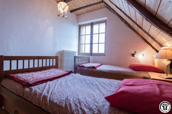 31G400647-8858eea1868a4328a21f637d23fabb37