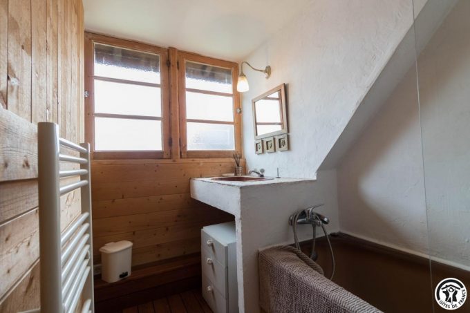 31G400647-bbabf652ad9b4809afcc2291e9d398e2