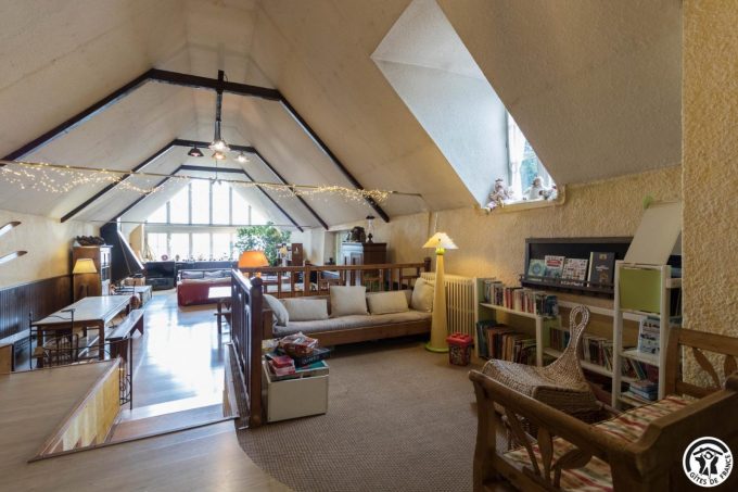 31G400647-d8f408186e994c388acef8eaf0601718