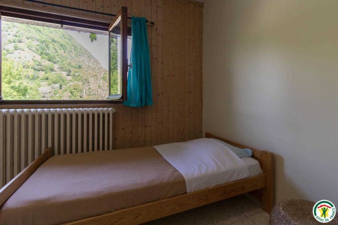 31G400762-173ac241d78d424aa1018be4390f3f3f