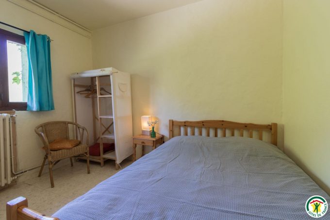 31G400762-54bbfcf2692b428aa4745c87be059994