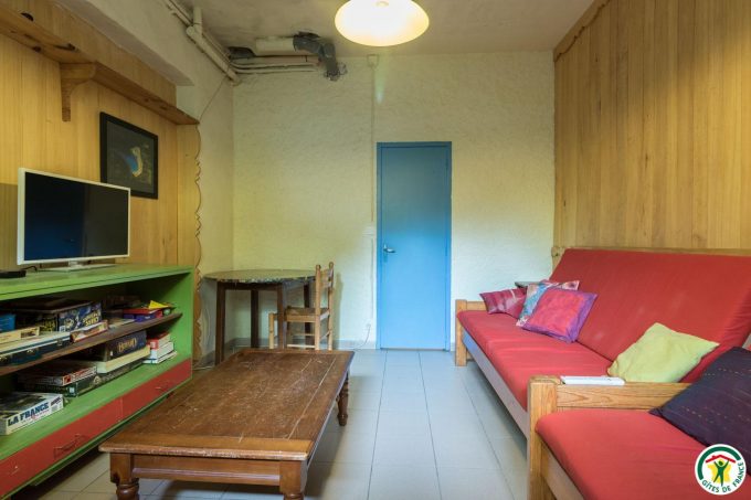 31G400762-884b286c12c147639c7602dd50c32b74