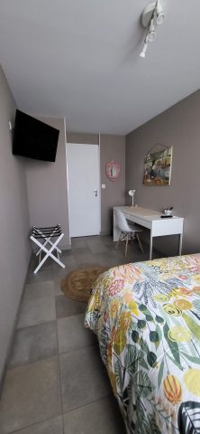 L-Appart-du-Logis-du-Lievre—Chambre—Saint-Ignan-Comminges-Pyrenees