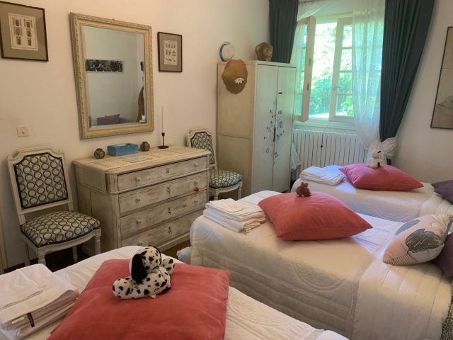 Le-Paradis—chambre-bilbao–Saint-Frajou—Comminges-Pyrenees