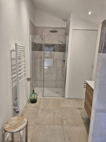 Maison-Lacoste—salle-d-eau–Nizan-Gesse-Comminges-Pyrenees