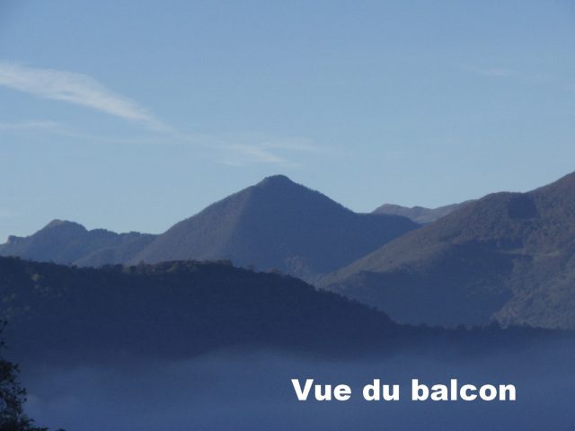 Vue-du-balcon-herbreteau-BARBAZAN